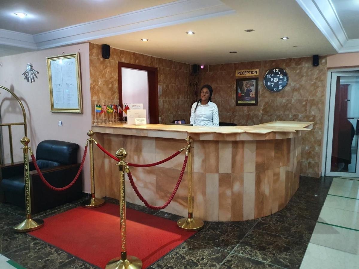 Hotel Imperial Libreville Bagian luar foto