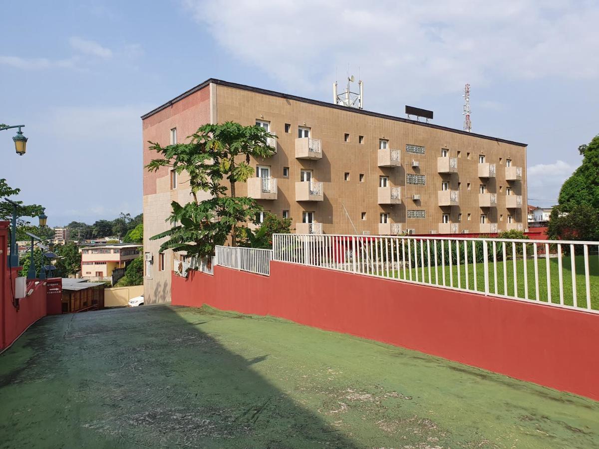 Hotel Imperial Libreville Bagian luar foto